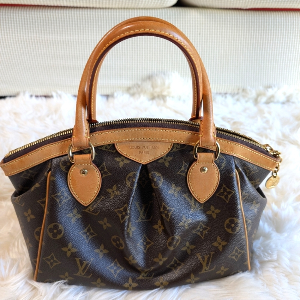 Louis Vuitton Tivoli pm